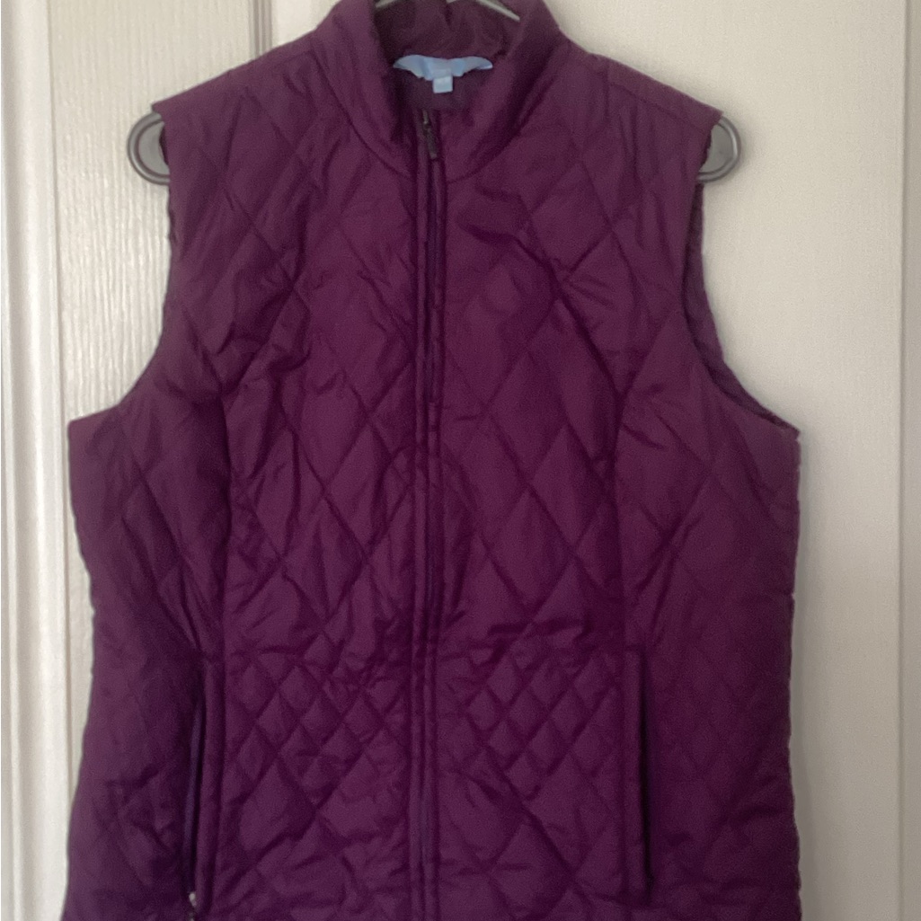 Woman’s Vest/Shell